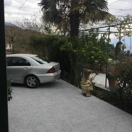 Casa de hóspedes Luna Gjirokastër